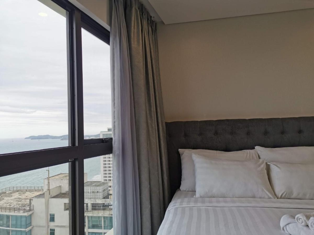 Gold Coast Luxury Apartment Nha Trang Eksteriør bilde